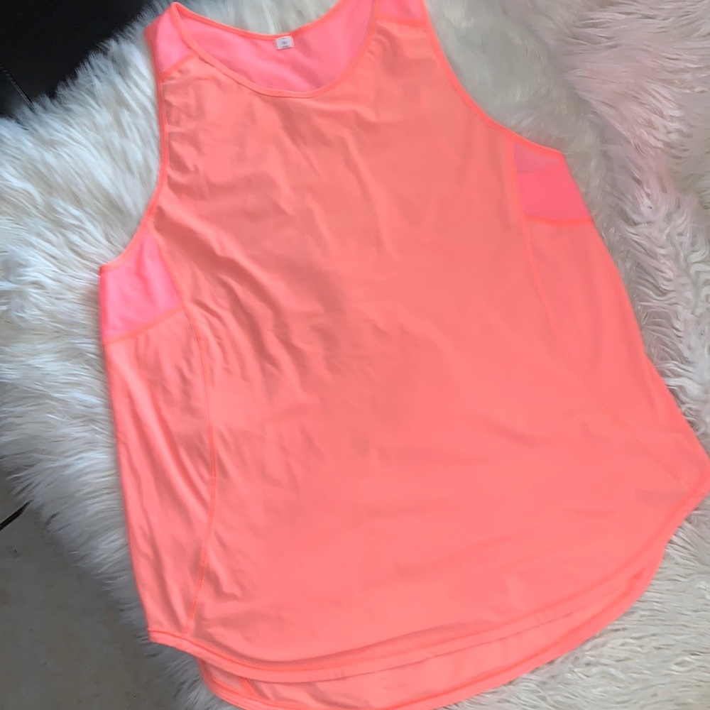 Lululemon athletica sport rackback top sz 10